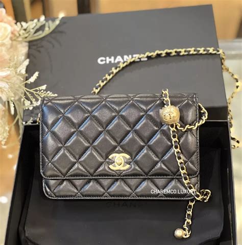 wallet chain chanel bag|Chanel wallet original.